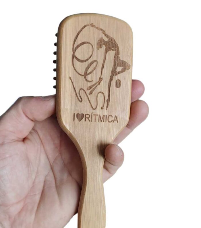 Cepillo de bambú personalizado