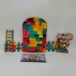 puerta ratón perez ladrillos de colores