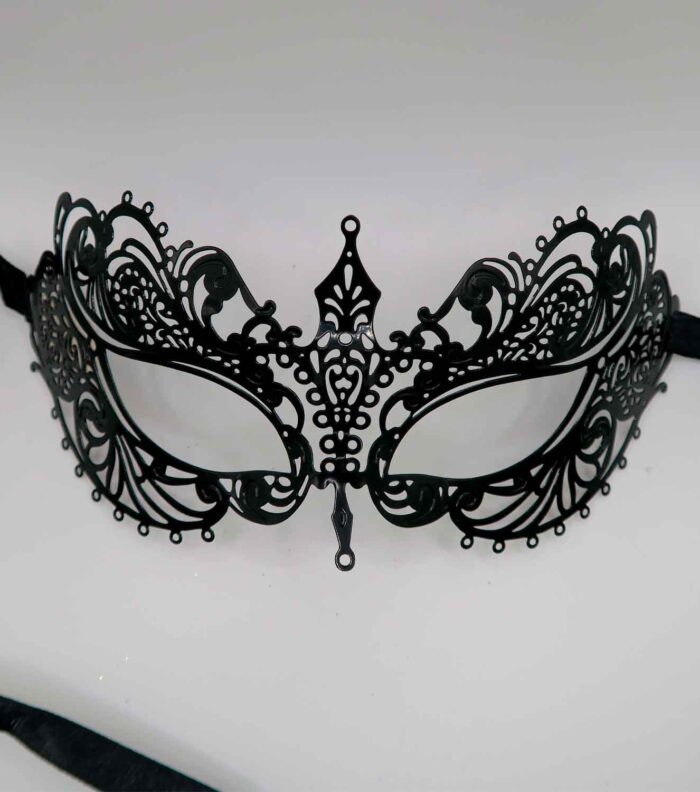 antifaz-metálico-Veneciano Antifaz metálico negro