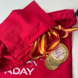 mochila-poliester-personalizable-con-bolsillo-interior3