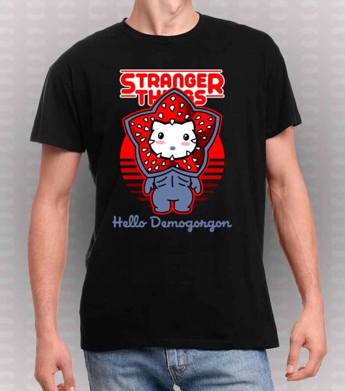 Camiseta-Stranger-Things-hello-kitty-Demogorgon
