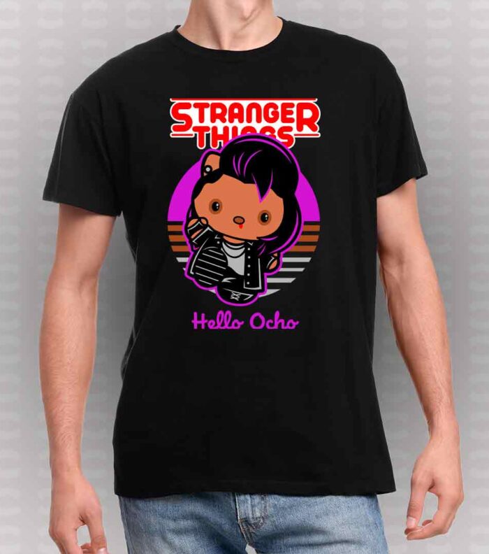Camiseta-Stranger-Things-hello-kitty-Ocho